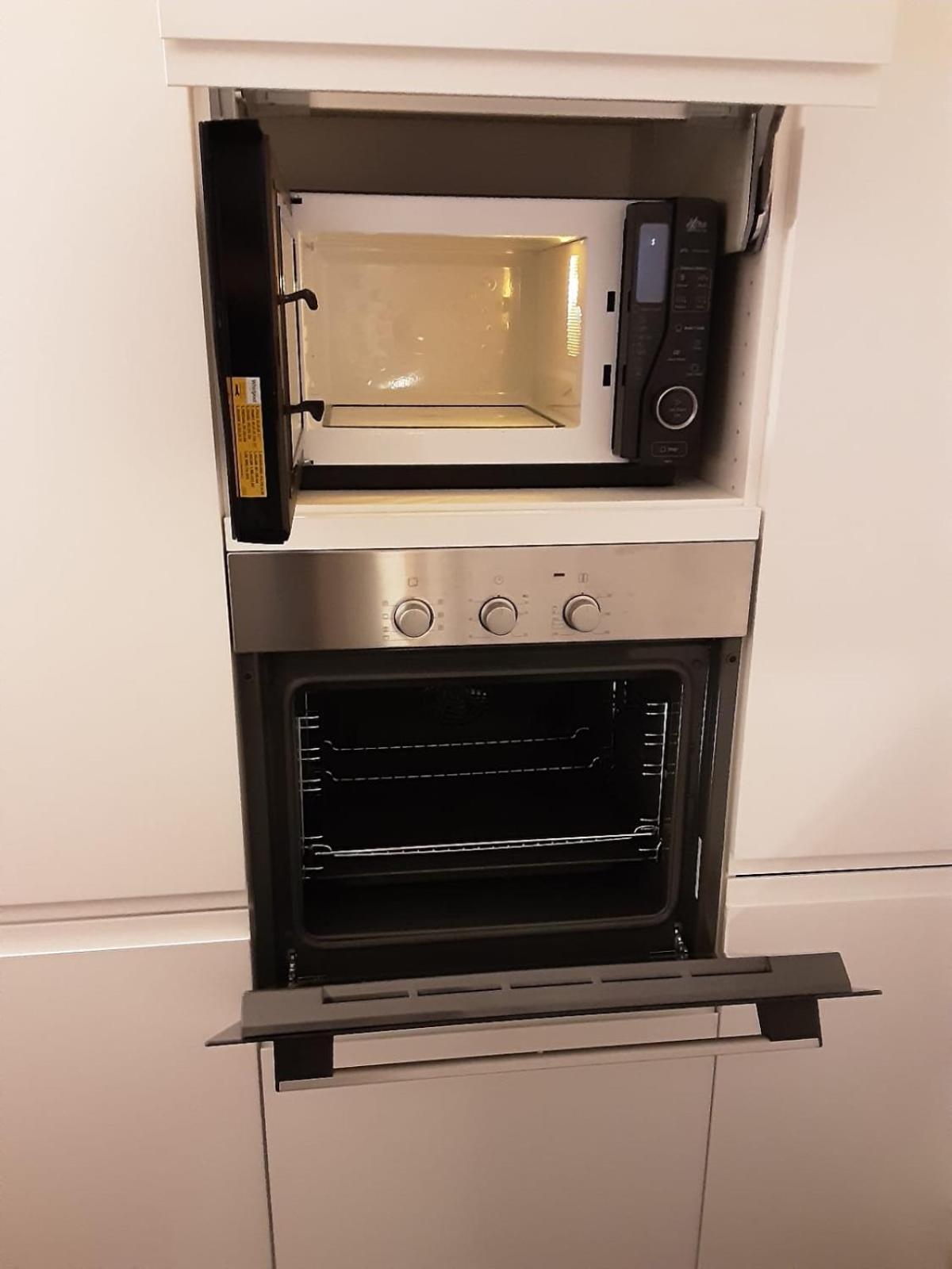 Luxurious 2 Bedroom * Antwerpen